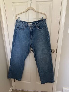 Abercrombie & Fitch “The Baggy” Blue Denim Low Rise Jeans